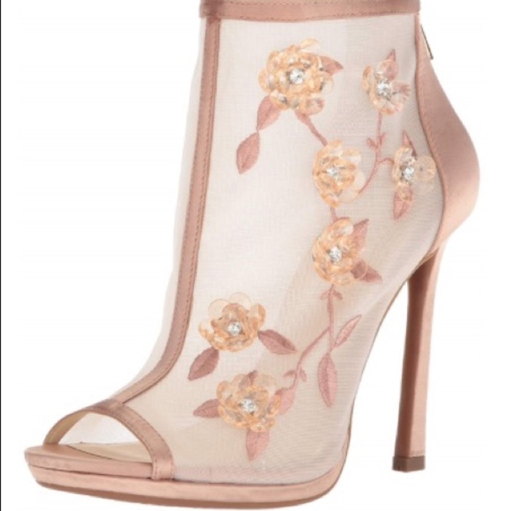 PRICE drop !!! Jessica  Simpson heel booties